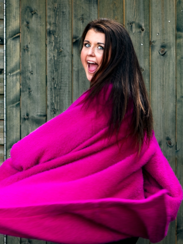 Posy Brewer of the VoiceOver Voice offering voice over coaching in the UK